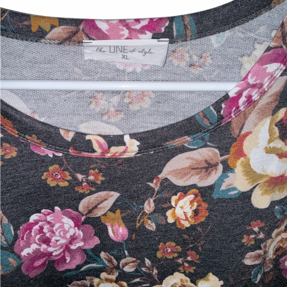 The Line Of Style Floral Long Sleeve, Size XL, NWOT - Picture 4 of 4